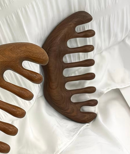 SANDALWOOD WIDE TOOTH COMB